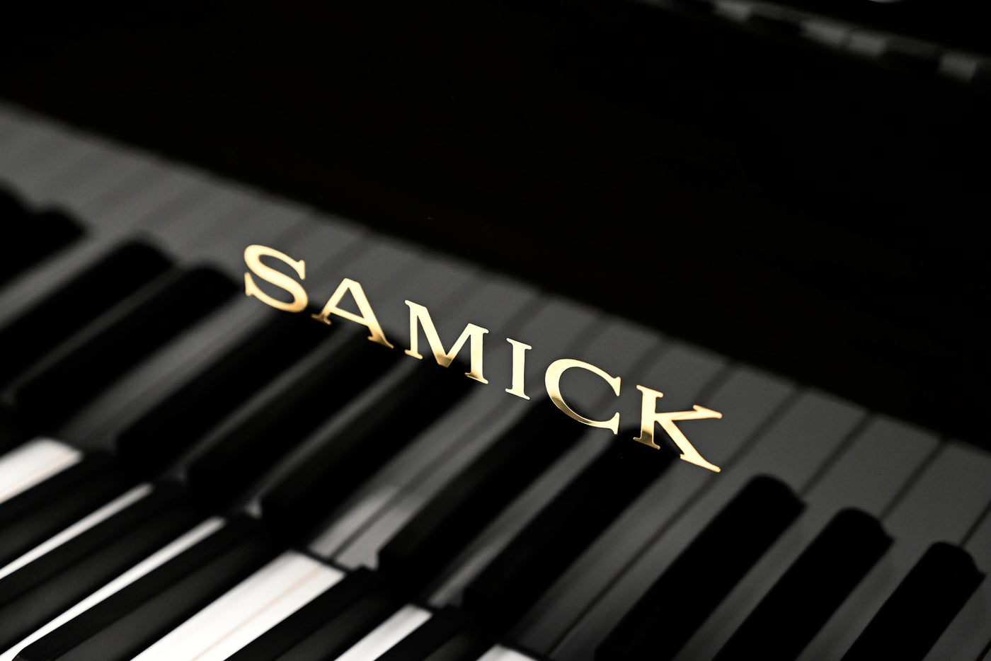 Samick SIG-50D Baby Grand Piano