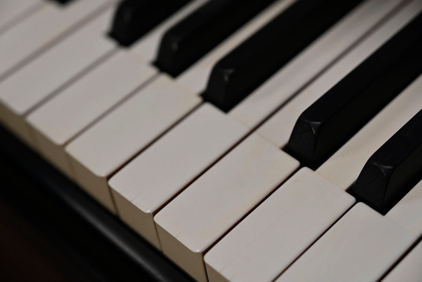 Steinway & Sons S Baby Grand Piano