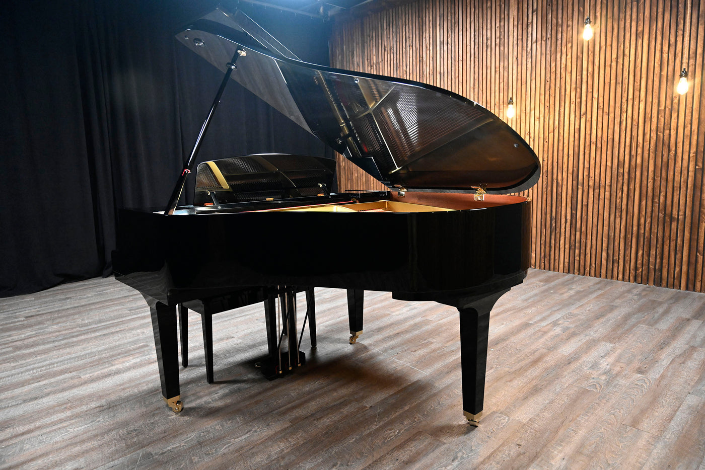 Yamaha GH1 Baby Grand Piano