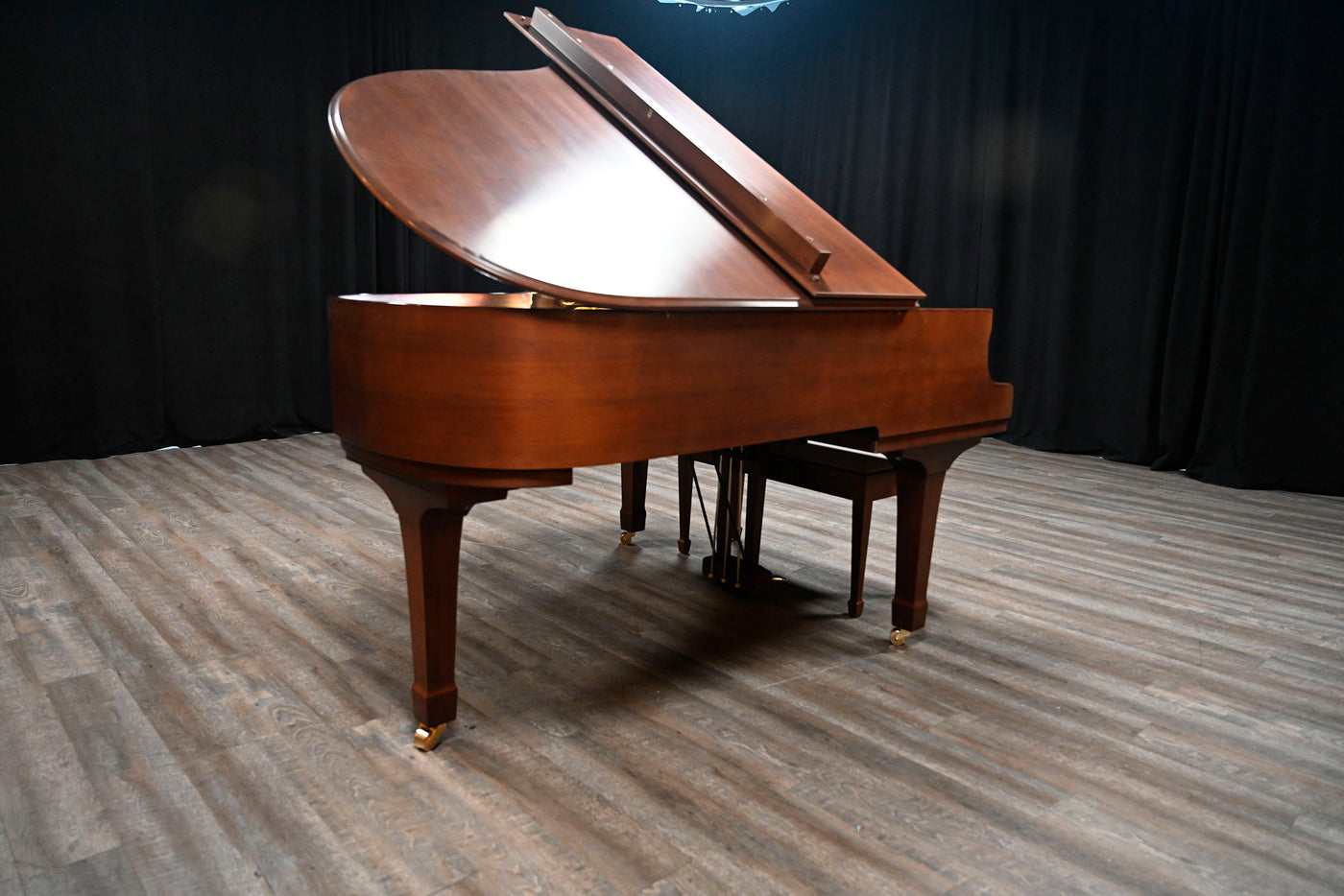 Yamaha C3 Grand Piano