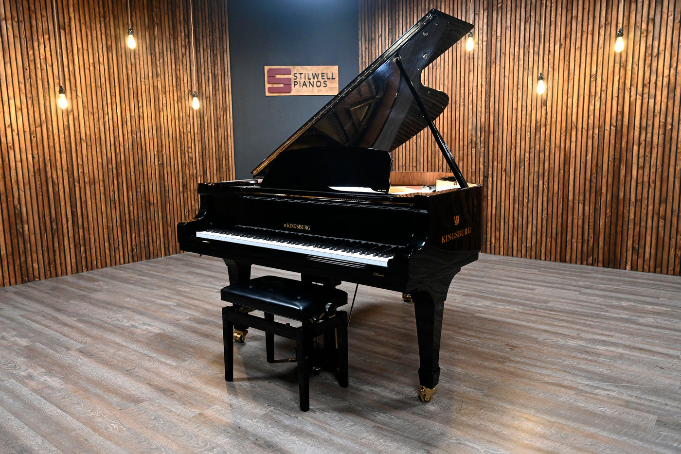 Kingsburg KF-185 Grand Piano