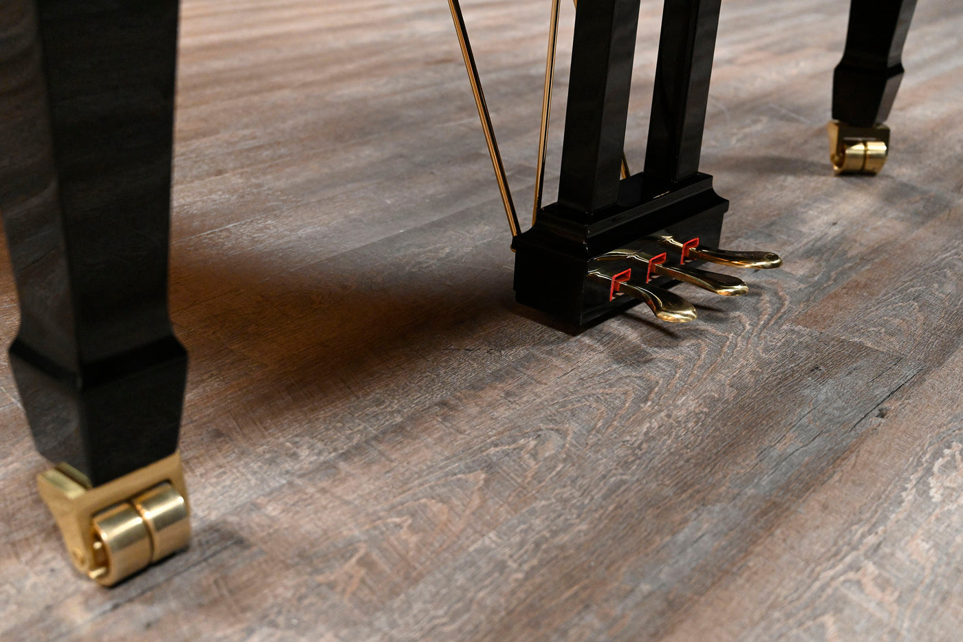 Kingsburg KF-185 Grand Piano