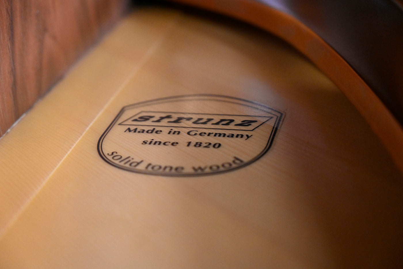 Kingsburg KF-185 Grand Piano