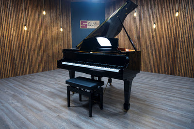 Samick SIG-50 Baby Grand Piano
