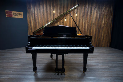 Samick SIG-50 Baby Grand Piano