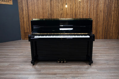 Young Chang U-111 Vertical Piano