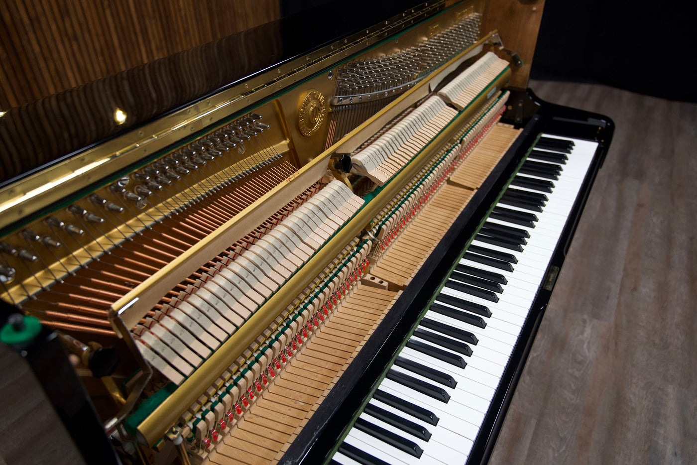 Young Chang U-111 Vertical Piano