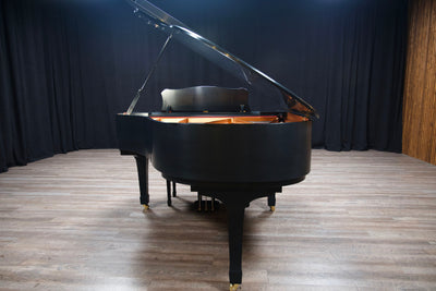 Yamaha C2 Parlor Grand Piano