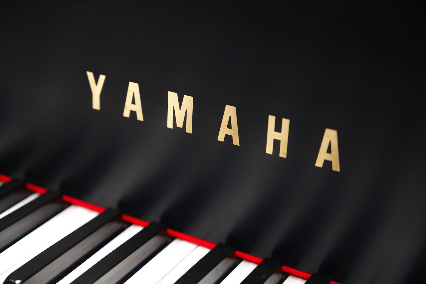 Yamaha C2 Parlor Grand Piano