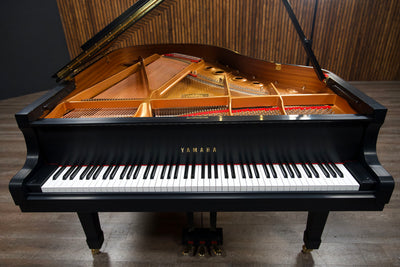 Yamaha C2 Parlor Grand Piano