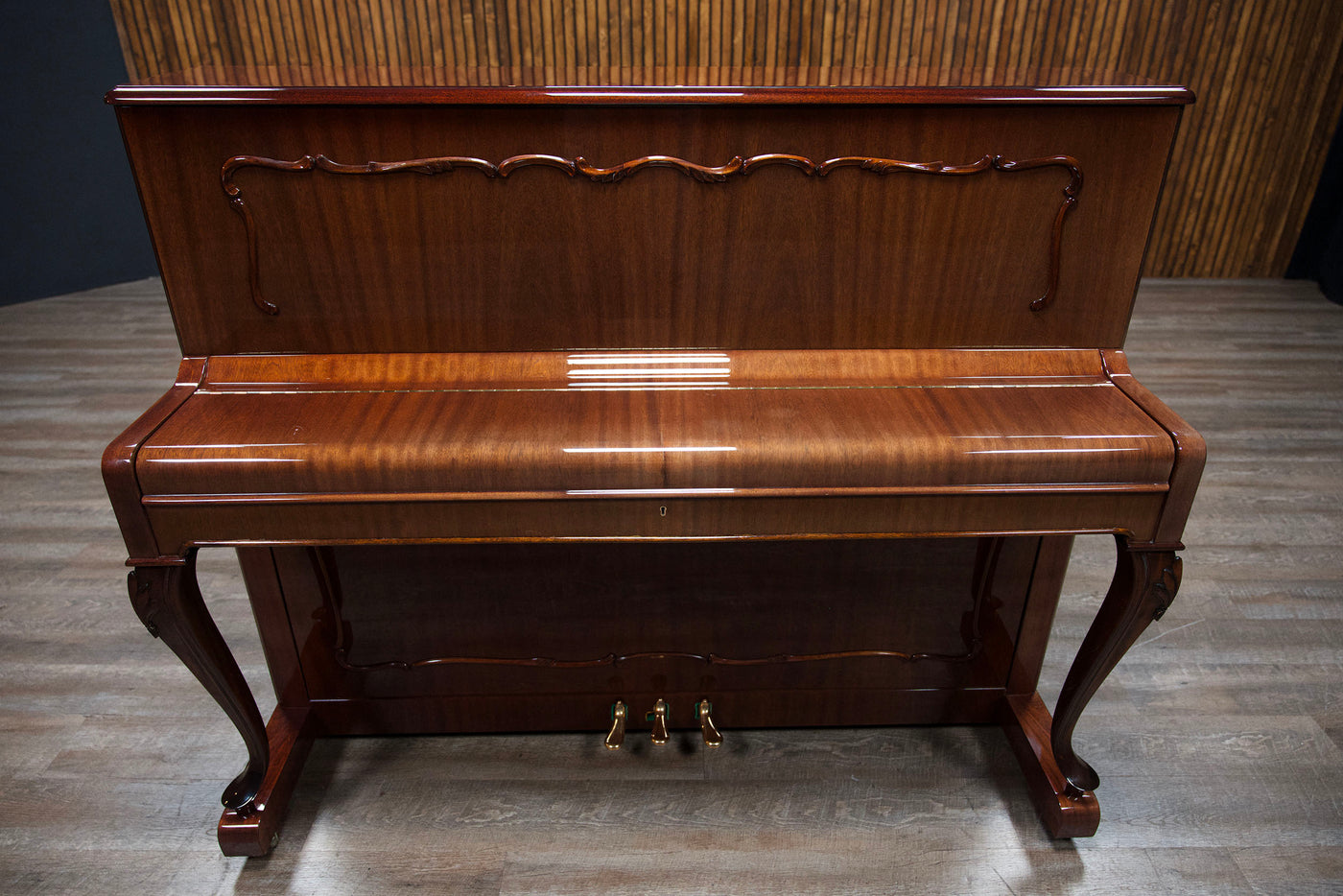 Weinbach 118 Vertical Piano