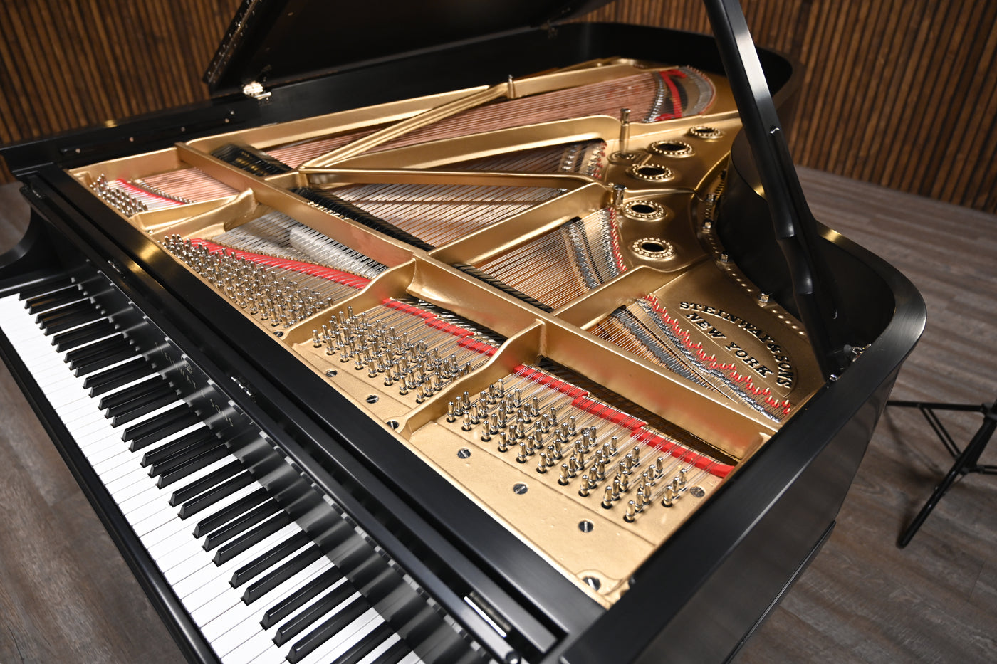 Steinway & Sons B Semi-Concert Grand Piano