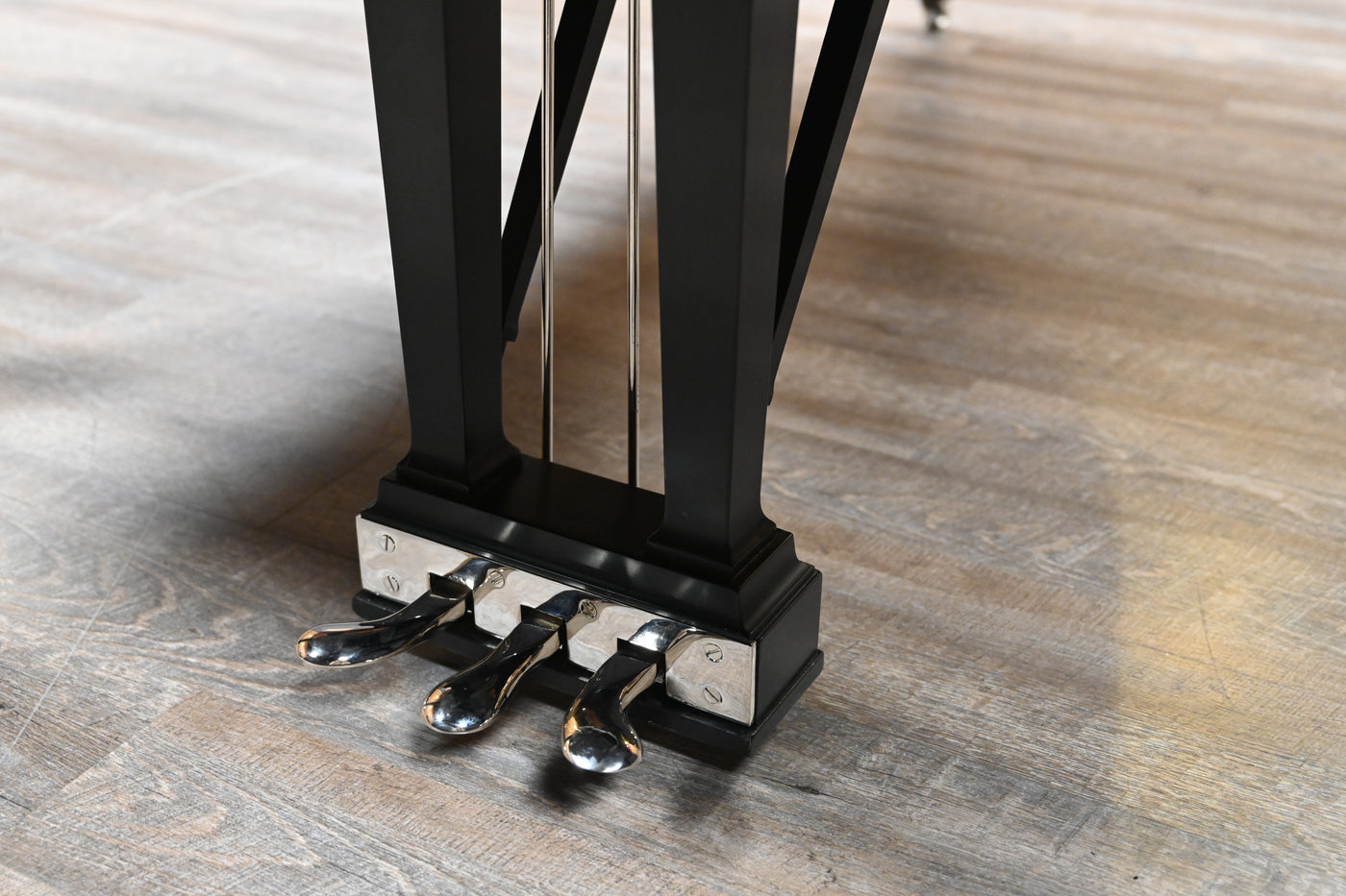 Steinway & Sons B Semi-Concert Grand Piano