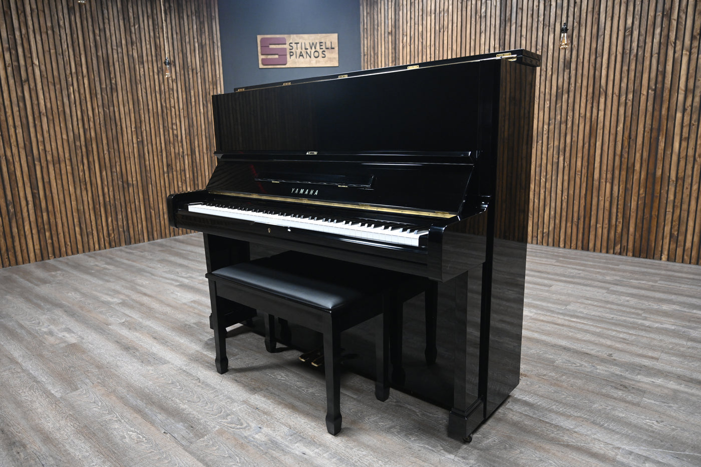 Yamaha U2 Upright Piano