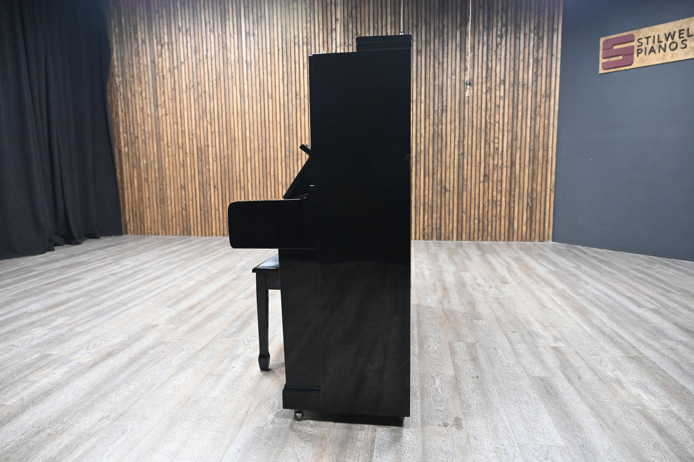 Yamaha U2 Upright Piano