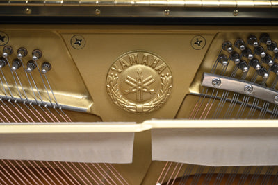 Yamaha UX10 B1 Upright Piano