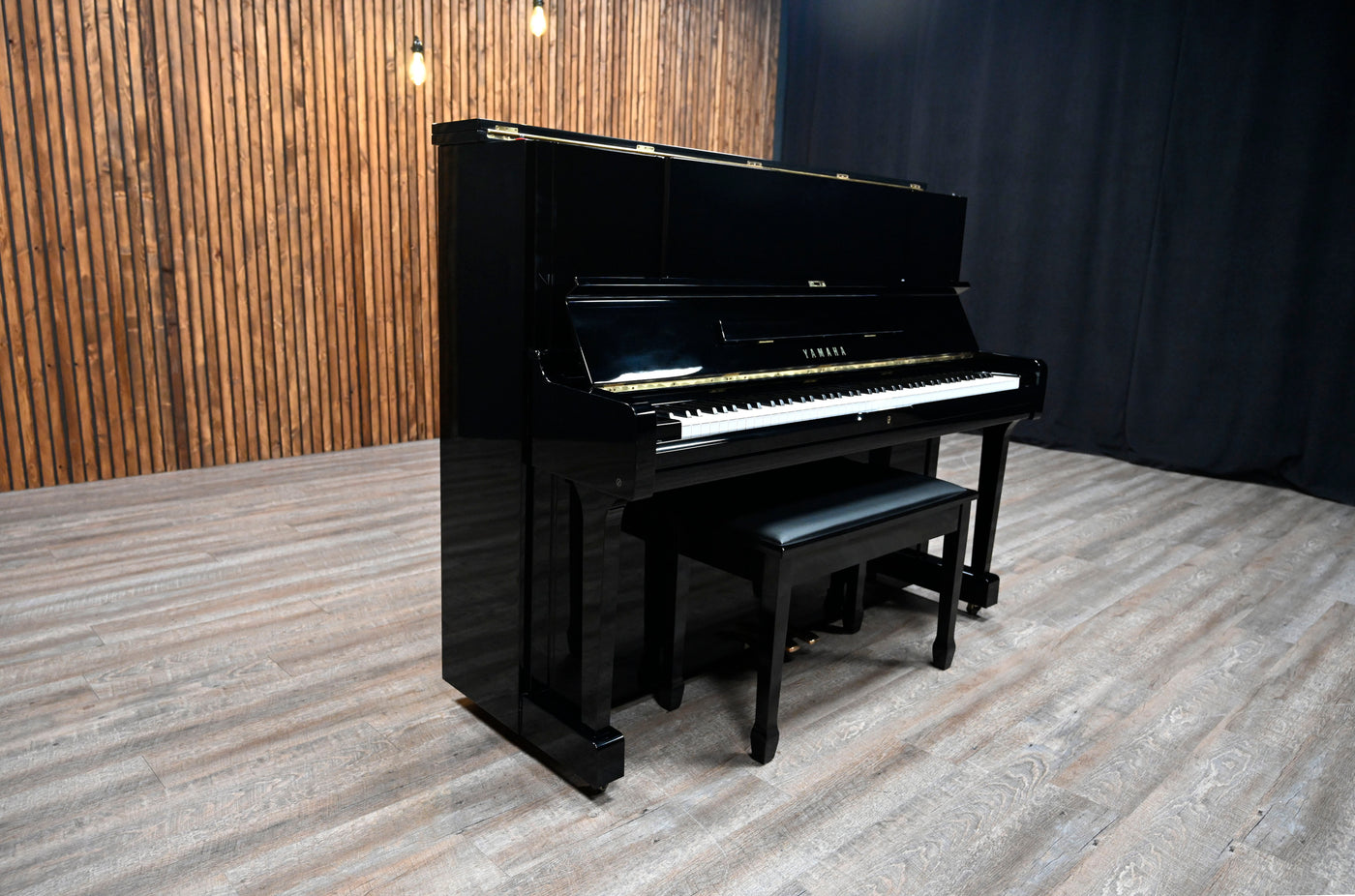 Yamaha UX-1 Upright Piano