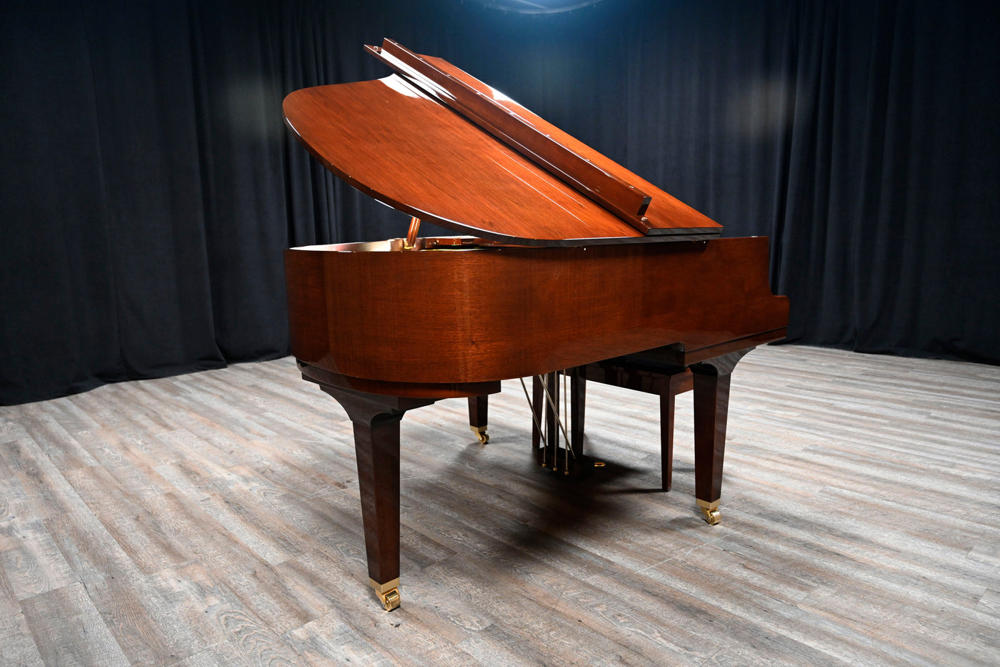Yamaha GH1 Baby Grand Piano