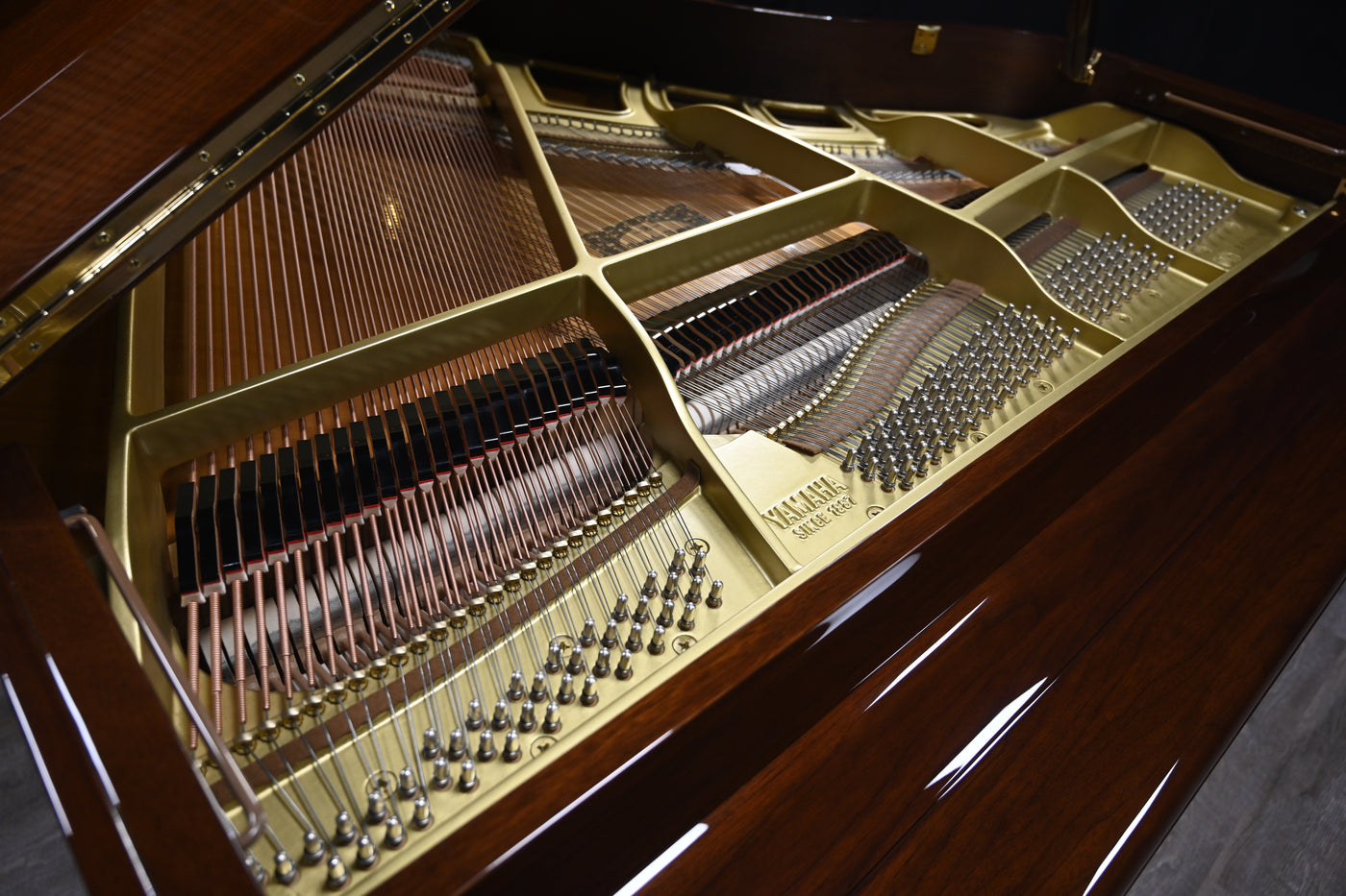 Yamaha GH1 Baby Grand Piano