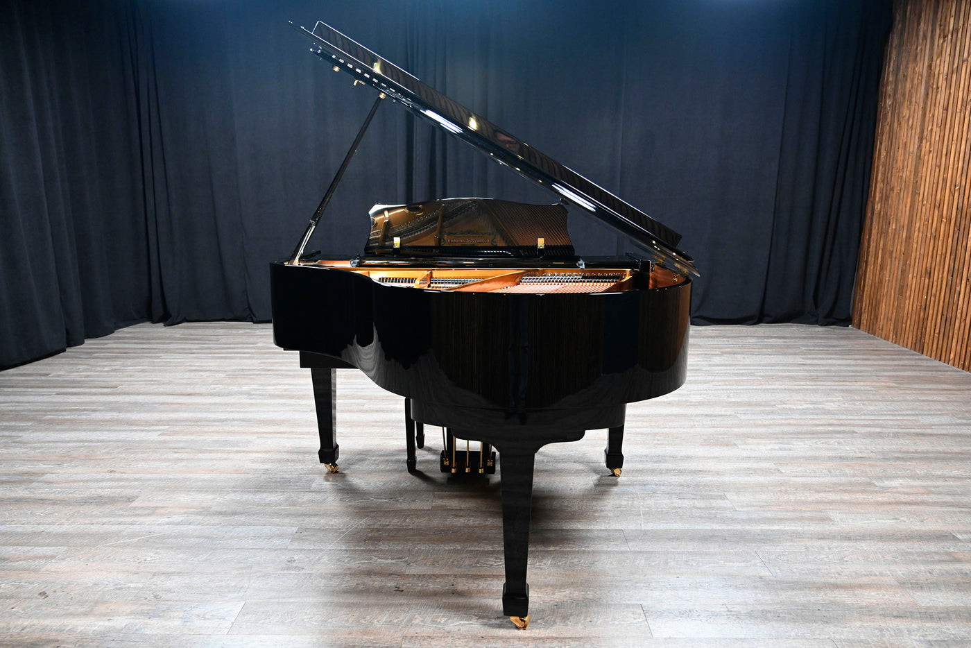 Kohler & Campbell KCG-450PD Petite Baby Grand Player Piano