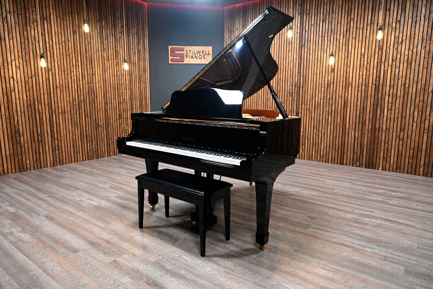 Yamaha C3 Grand Piano