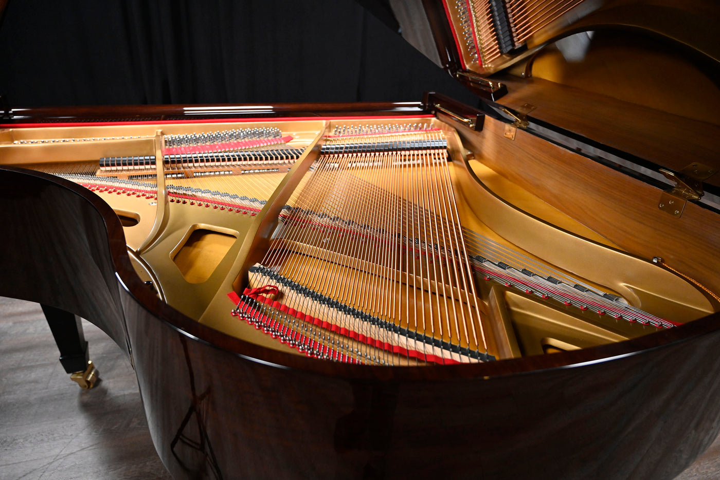 Kingsburg KG-158 Baby Grand Piano