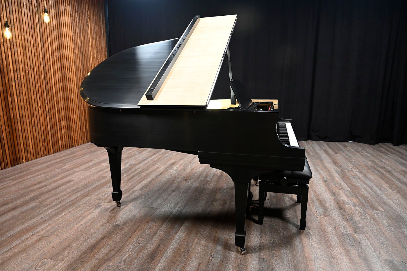 Steinway & Sons M Parlor Grand Piano