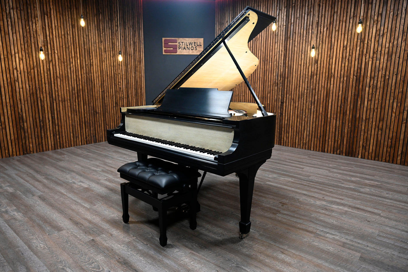 Steinway & Sons M Parlor Grand Piano