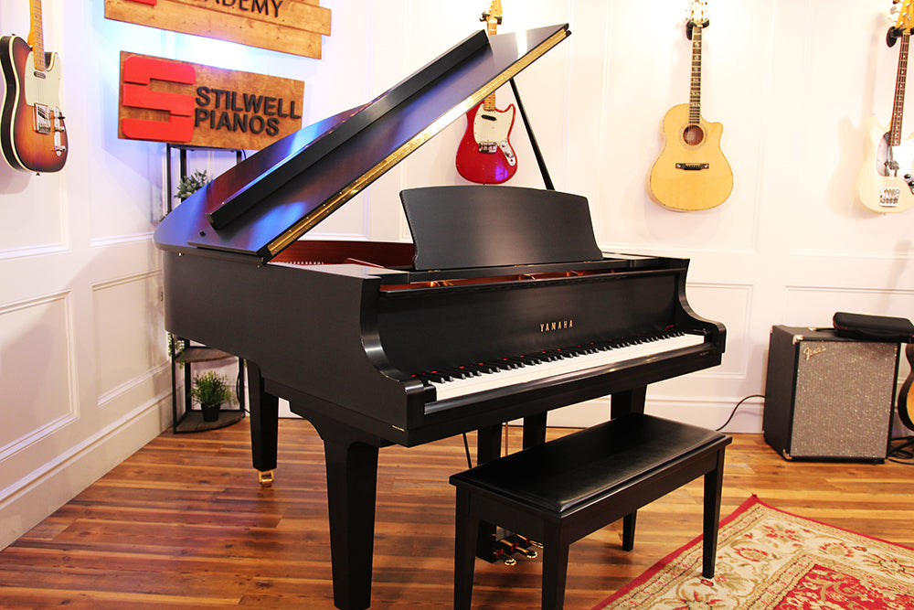 Yamaha C1X Baby Grand Piano