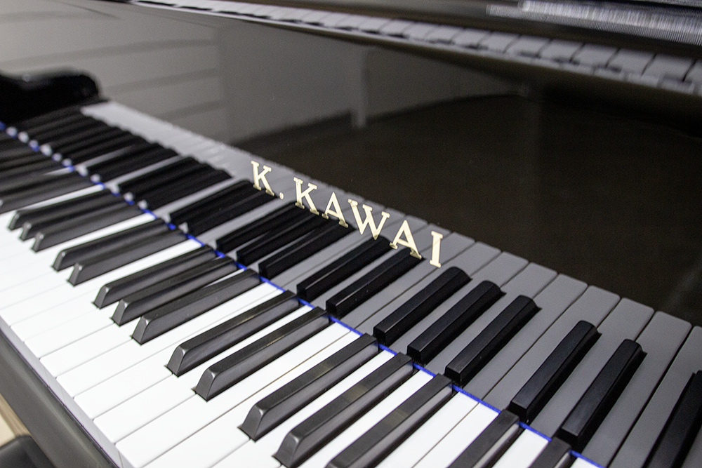 Kawai KG-2E Baby Grand Piano