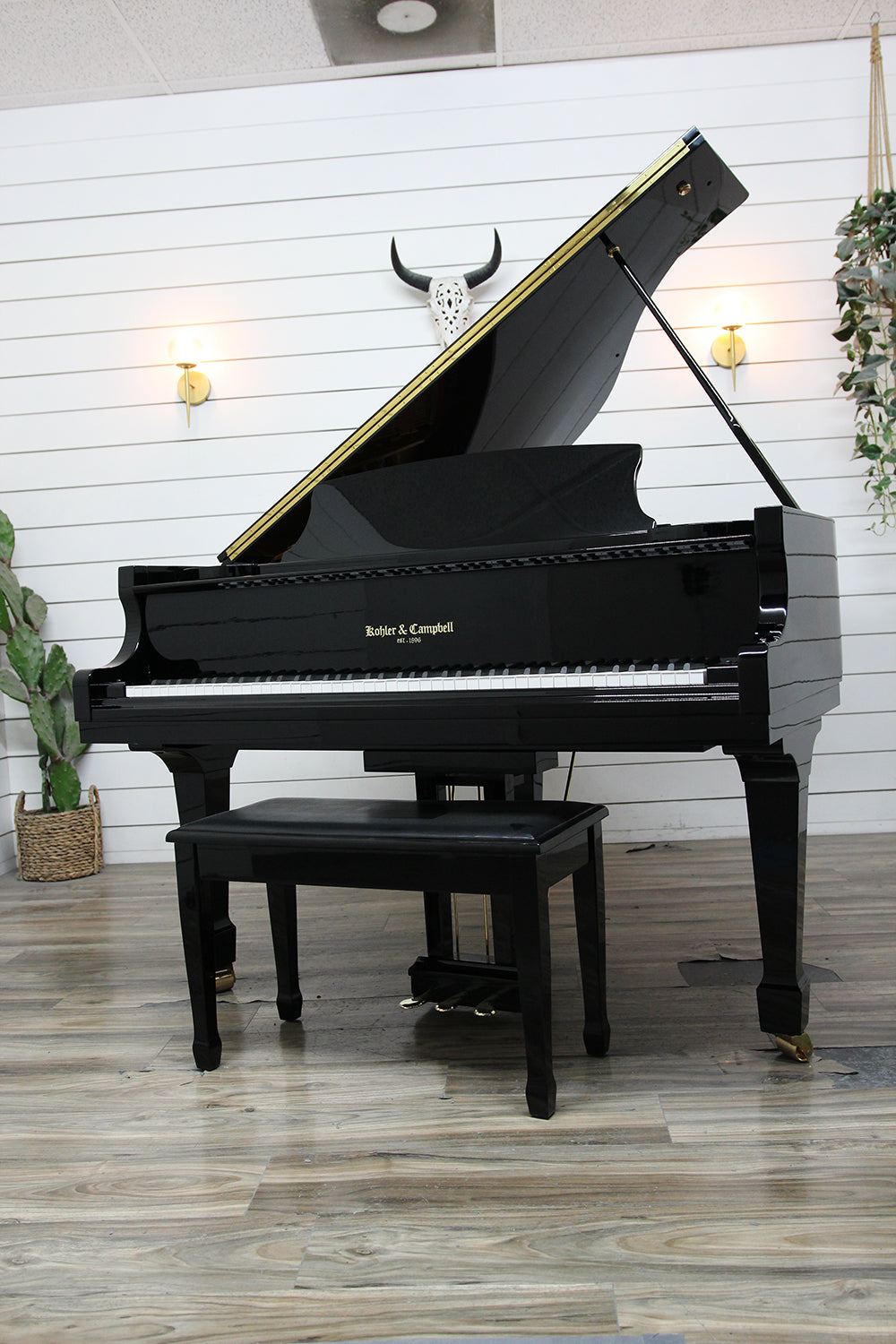 Kohler & Campbell SKG-500S Baby Grand Piano