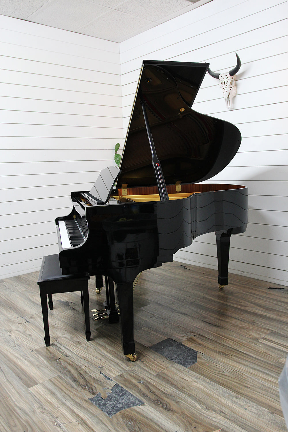 Story & Clark Player Baby Grand Piano