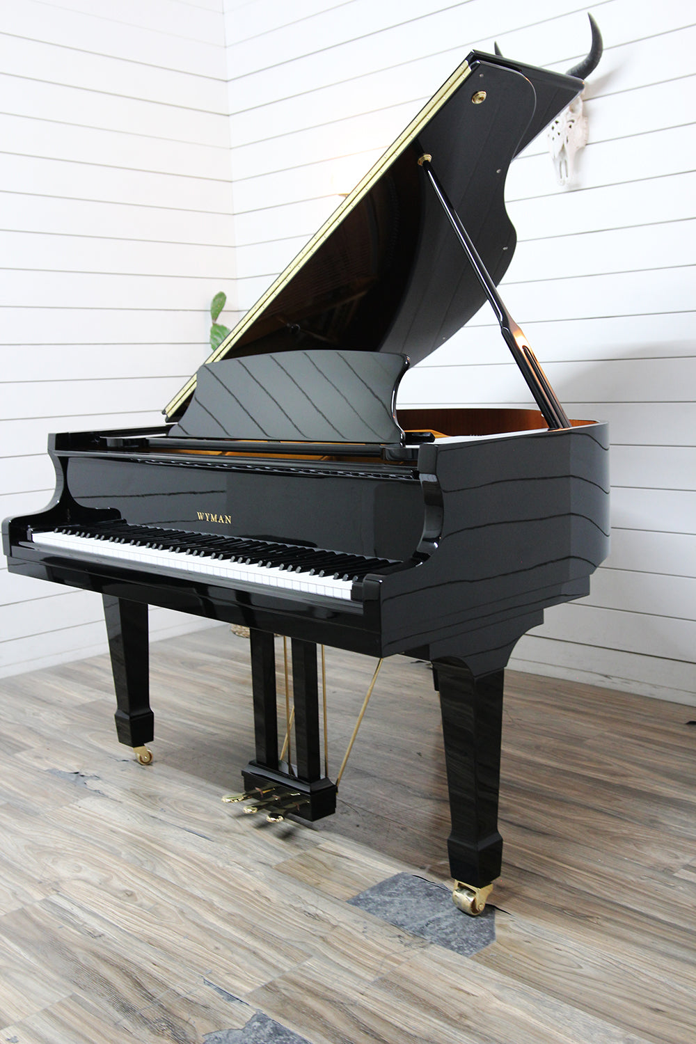 Wyman WG145 Baby Grand Piano