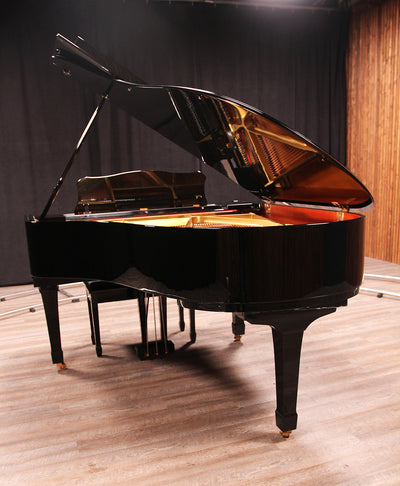 Yamaha C3 Grand Piano