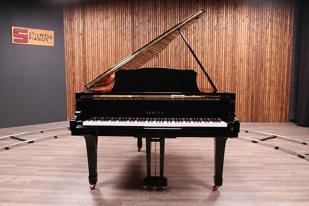 Yamaha C3 Grand Piano