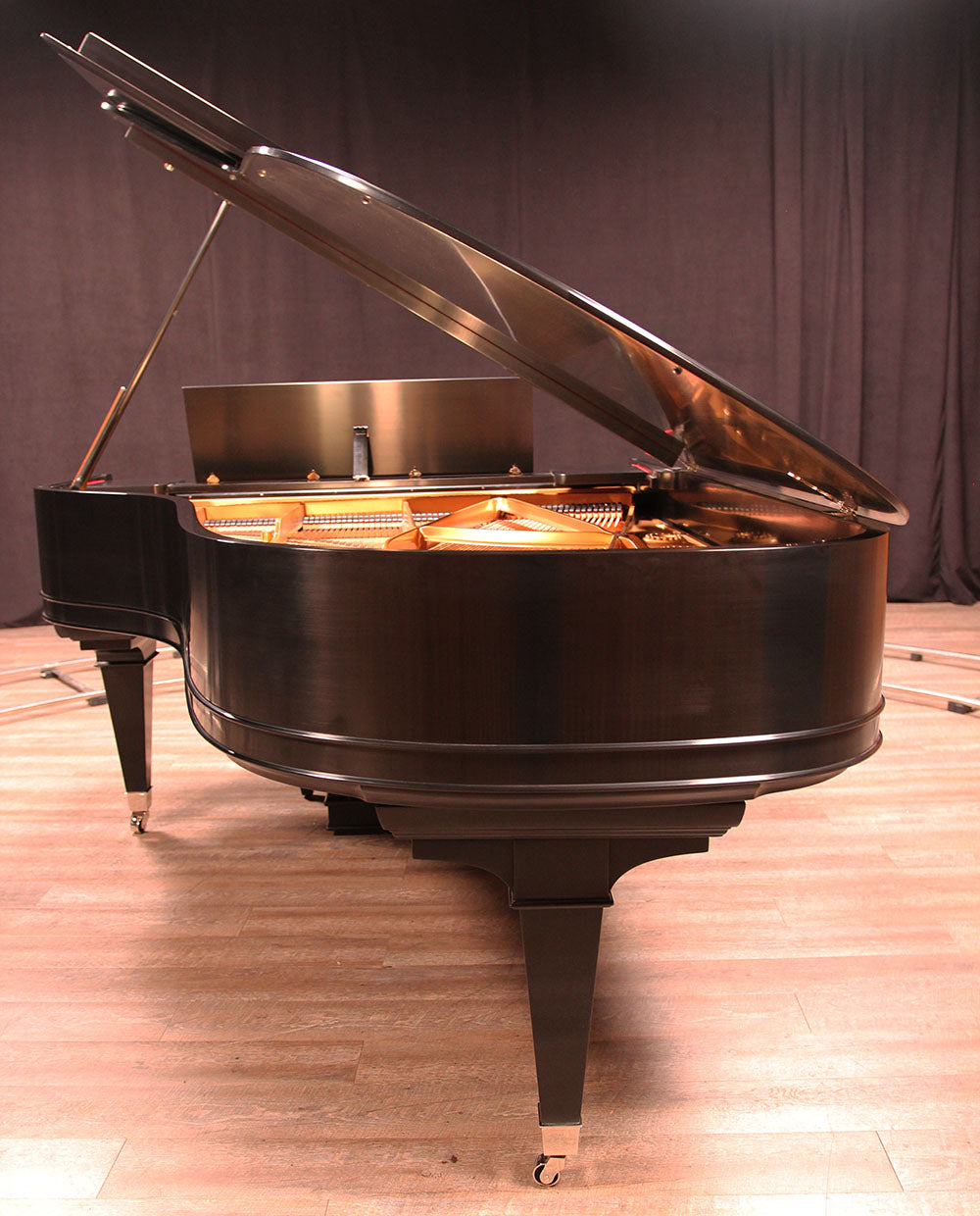 Mason & Hamlin BB Semi-Concert Grand Piano